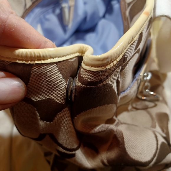 Coach daisy tote - Picture 8 of 10